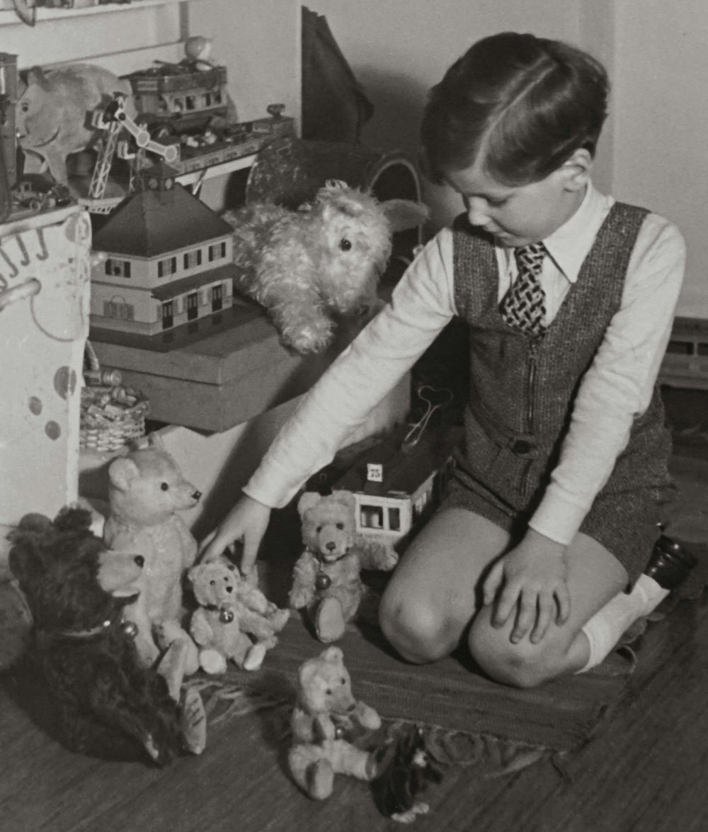 Ultimate Guide to Vintage Teddy Bear Identification: Tips and Tricks - Part 3