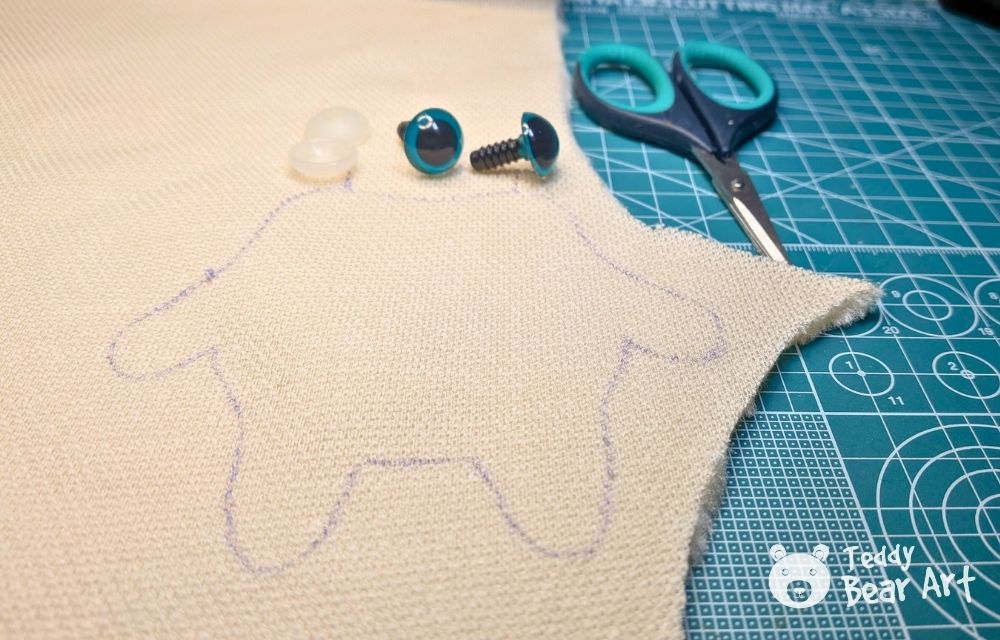 Free Frog Plush Sewing Pattern with an Easy Tutorial