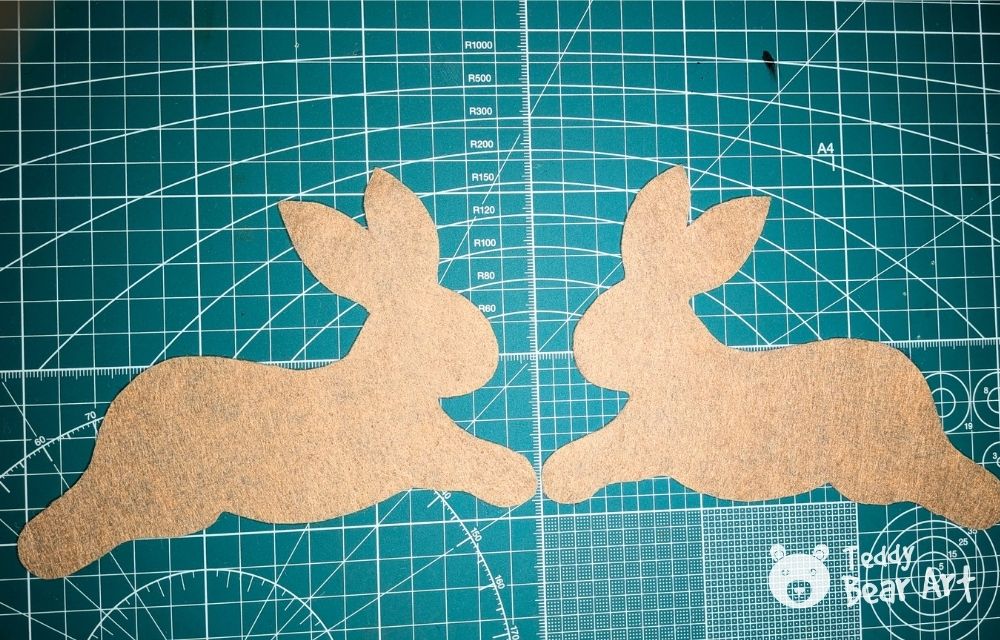How to Sew a Felt Rabbit: Guide With Photos