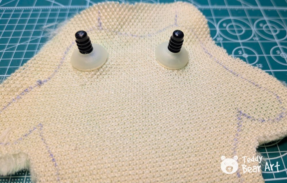 Free Frog Plush Sewing Pattern with an Easy Tutorial