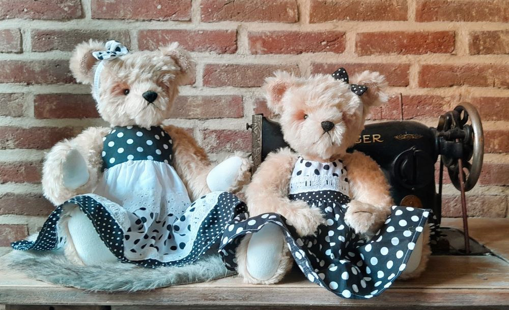 Discovering the Artistry: All About Teddy Bear Maker Nadine Van den Broele