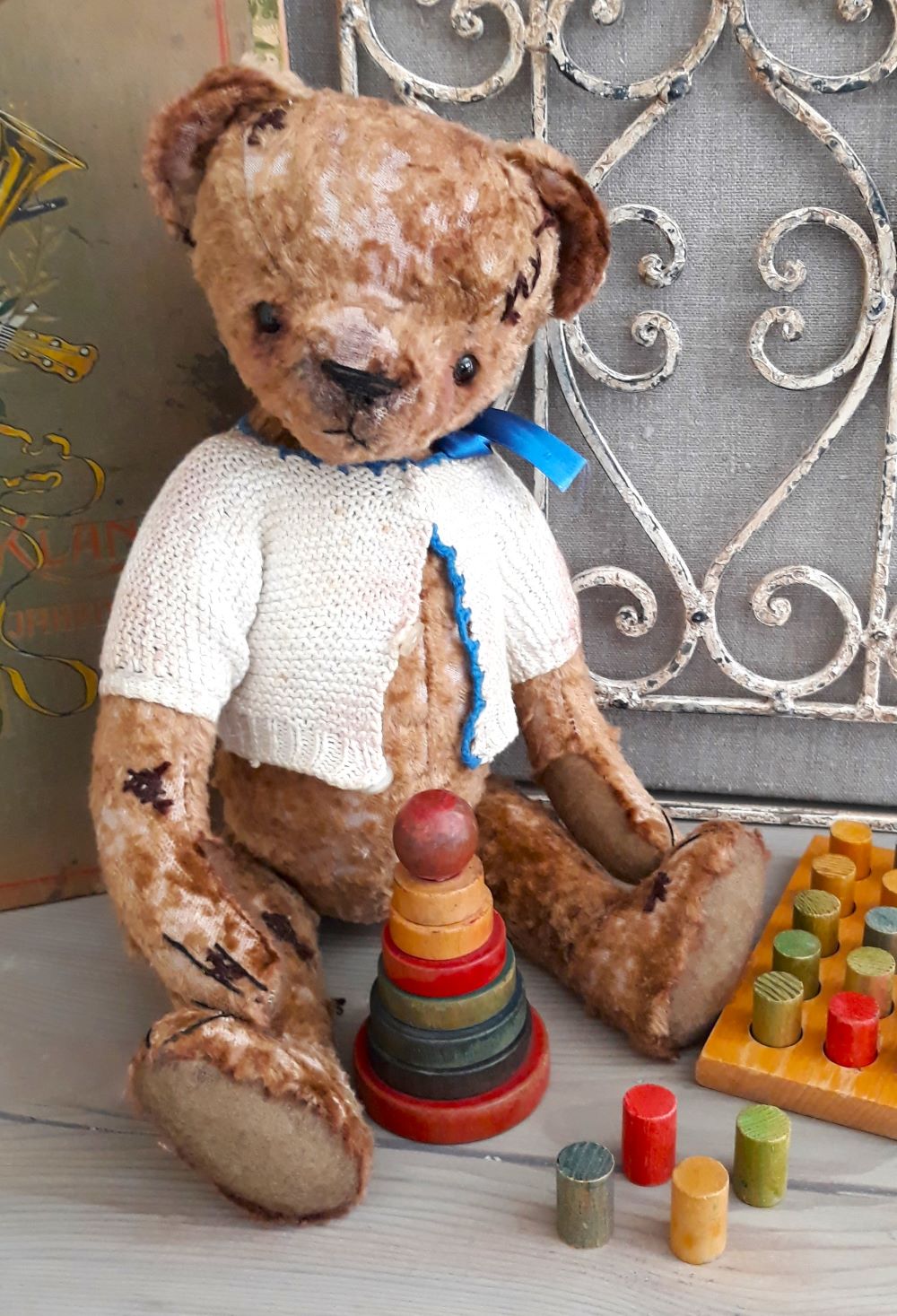 Celebrating 10 Years with Handmade Teddy Bears by Helen Dekker