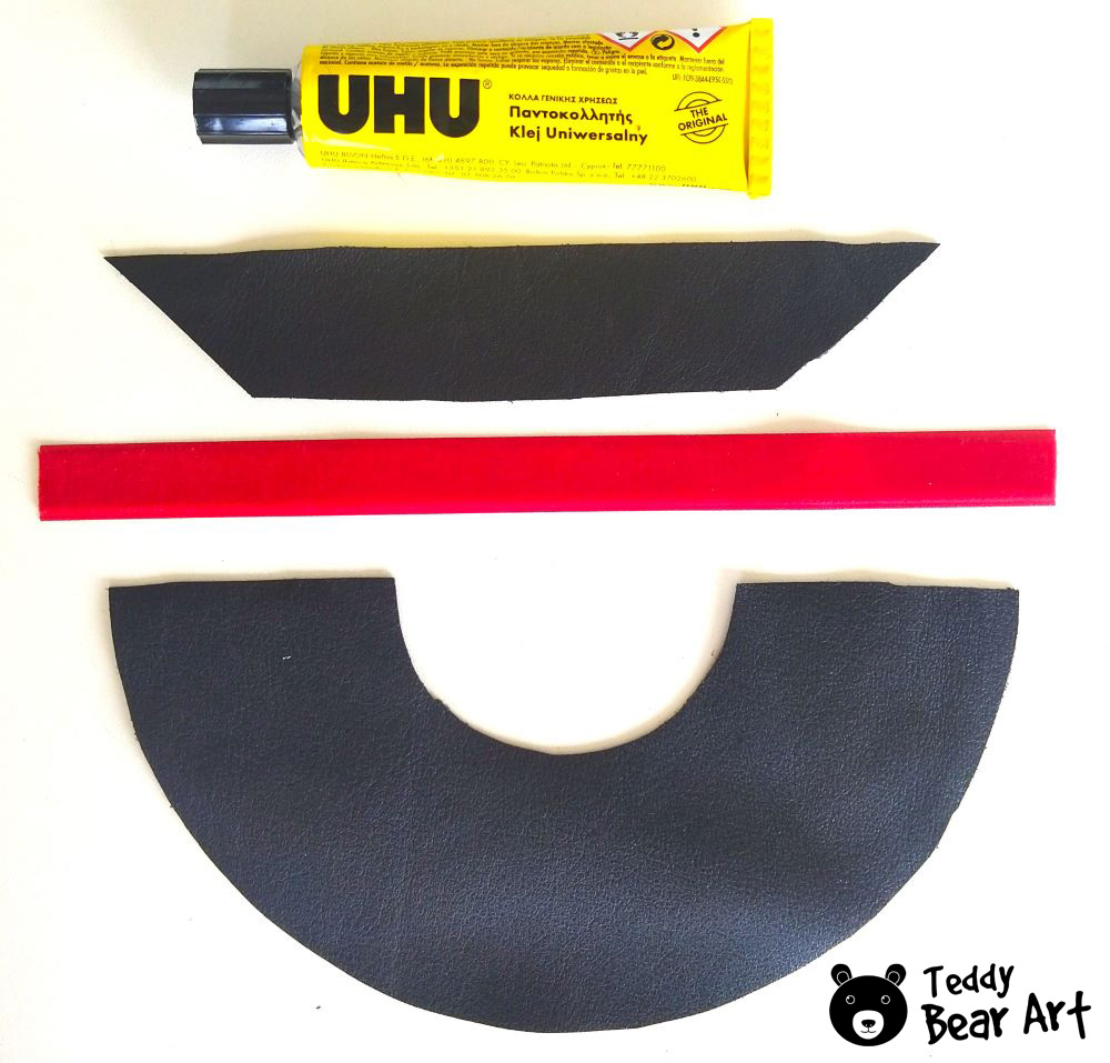 DIY Vampire Cloak Pattern for Your Stuffed Friends