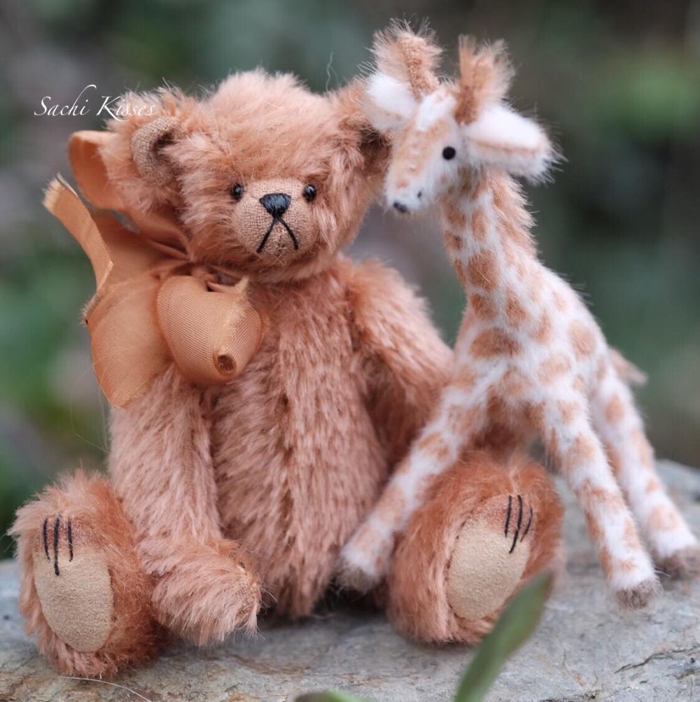 Behind the Stitches: Inspiring Teddy Bear Artist Interviews - Karen Olsen