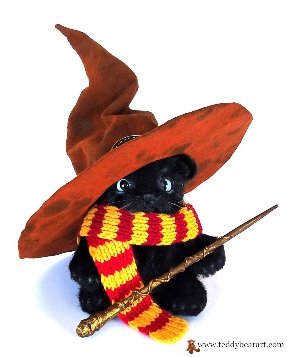 Cozy Creations: Striped Teddy Bear Scarf Knitting Patterns