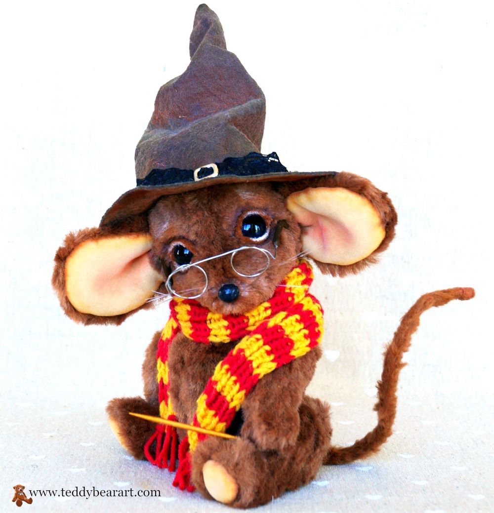 Cozy Creations: Striped Teddy Bear Scarf Knitting Patterns