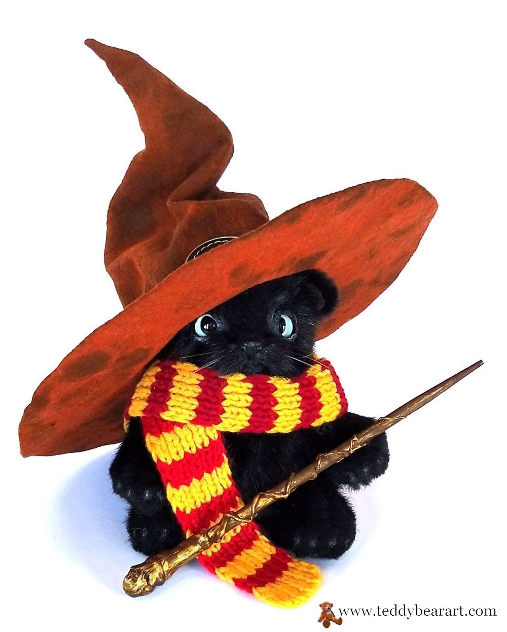 Crafting a DIY Harry Potter Magic Wand in 15 Minutes