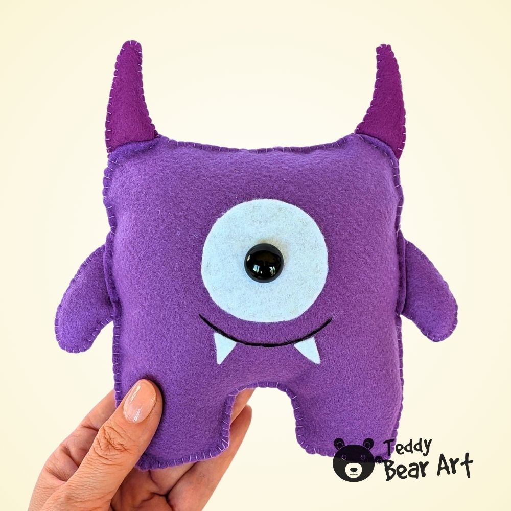 2 Free Felt Character Sewing Patterns: Cute Monster and Alien to Make