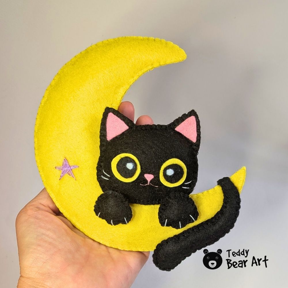 Moon Cat Sewing Pattern: Free Felt Toy Tutorial